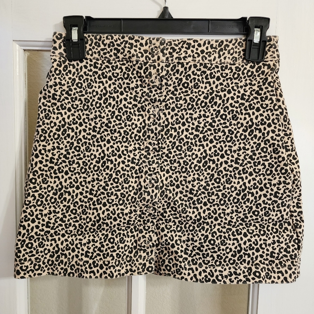Forever 21 Leopard Print Mini Skirt Button Front Beige Black Size Small